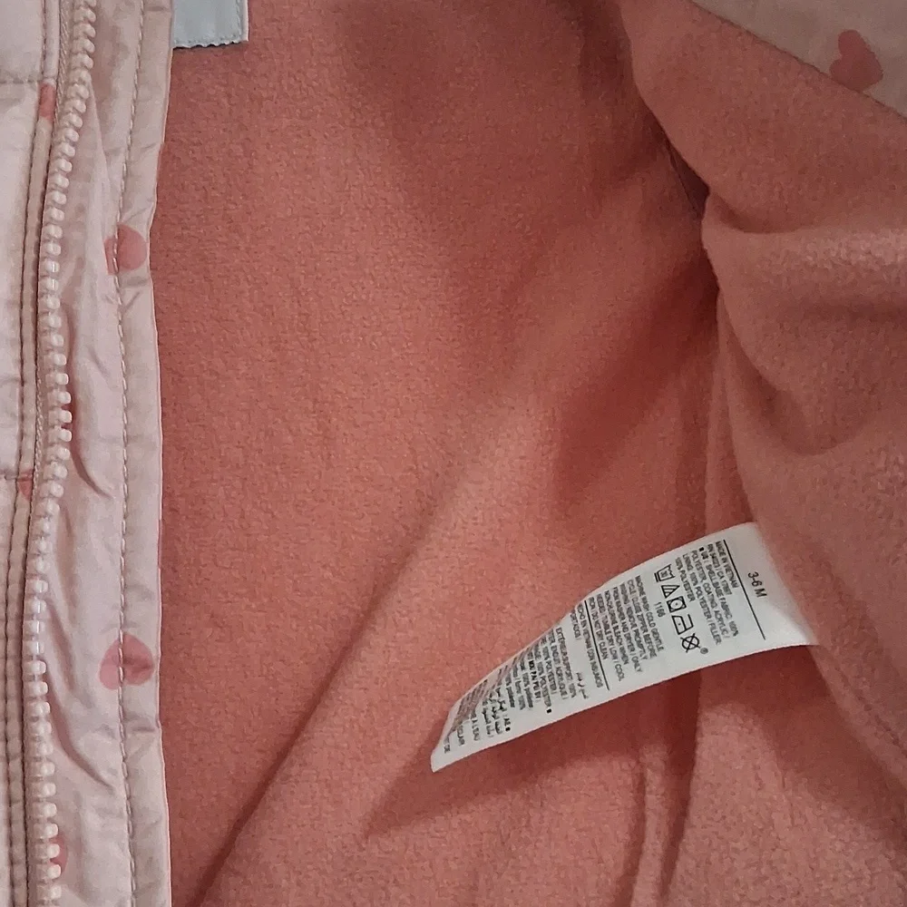 NWT OLD NAVY BABY GIRL WINTER JACKET SIZE 3-6 MONTHS